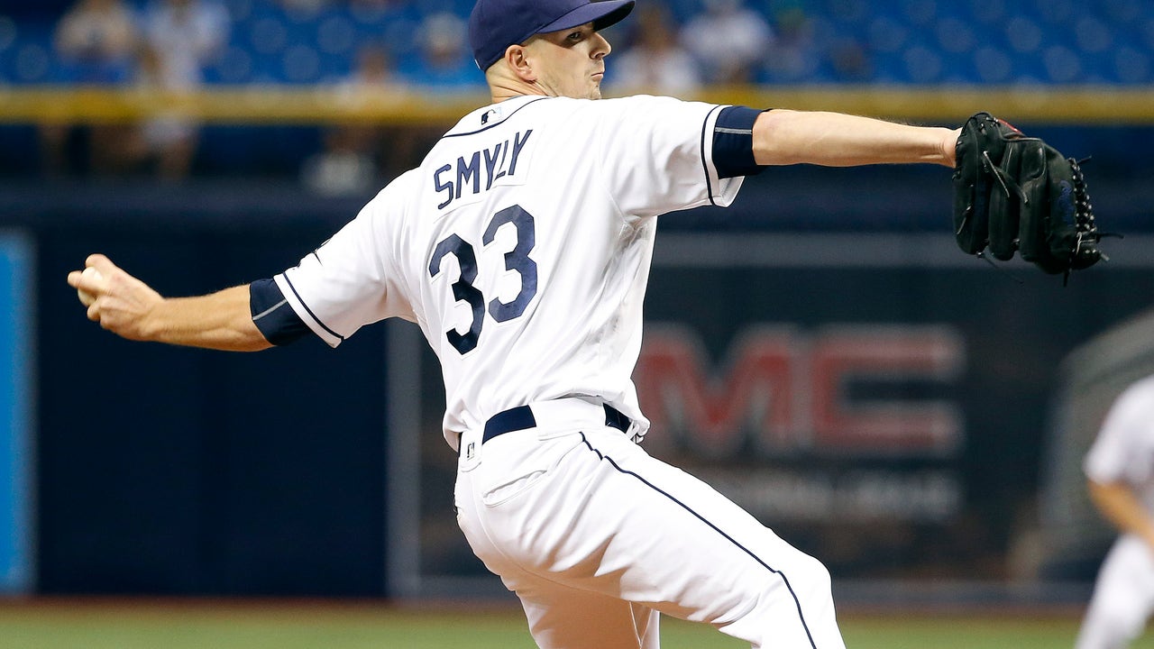 Cubs exercise option on Cole Hamels, trade Drew Smyly to Texas